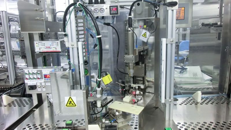 钢结构焊接机器人定制方案：为什么通用设备总在车间里吃灰